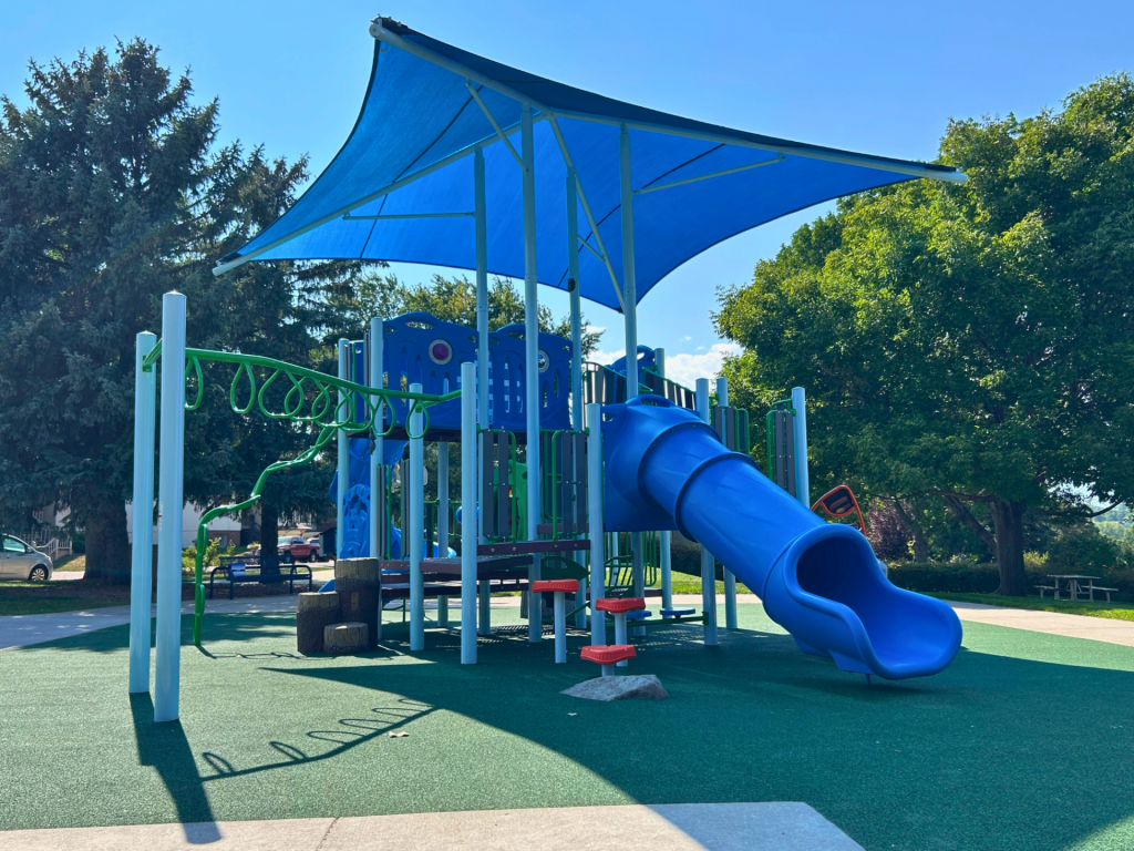 GALLERY-INLINE-W-TEXT-EMIL-2.png#asset:14997