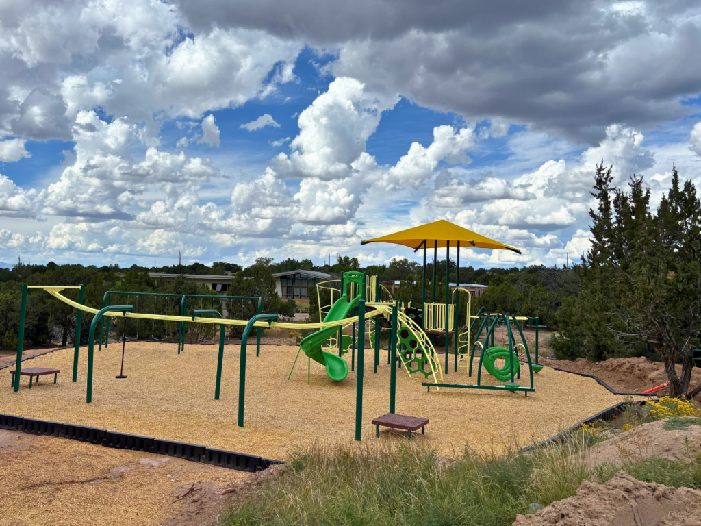 THE-MAY-CENTER-GALLERY-3.png#asset:14964