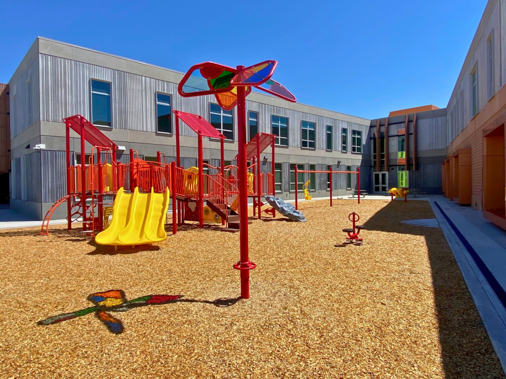 ceylon-es-inline-2.png#asset:14951